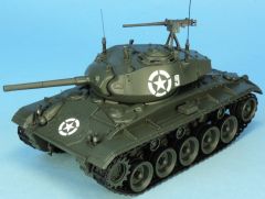 MFT48602US - M24 Chaffee US Army 1 ST A.D. char léger de combat campagne d'Italie 1945 modèle en résine