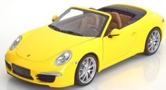 MNC100061031 - Voiture sportive cabriolet PORSCHE 911 (991) Carrera S de 2012 couleur jaune