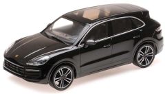 MNC155066070 - Voiture PORSCHE Cayenne Turbo S de 2017 de couleur noir