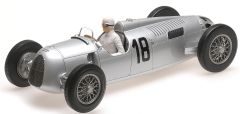 MNC155361018 - Voiture de courses AUTO UNION Typ C Winner Internationales Eifelrenenn 1936 B. Rose accompagnée du pilote