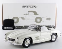 MNC180039034 - Voiture cabriolet MERCEDES BENZ 300 SL Roadster de 1957 couleur blanc possibilité de retirer la capote