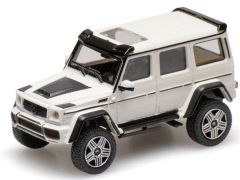 MNC870037200 - Voiture 4x4 BRABUS 4x4 version 2 de 2016 de couleur blanc