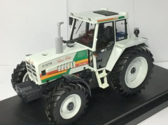 Tracteur STEYR Super Elite 8130 en Résine