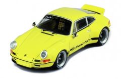 IXOMOC310 - Voiture de couleur jaune - PORSCHE 911 RWB
