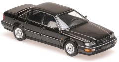 MXC940016000 - Voiture berline sportive AUDI V8 de 1988 de couleur noire