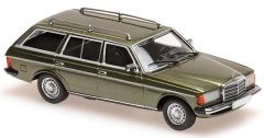 MXC940032210 - Voiture break familiale MERCEDES 230 TE de 1982 de couleur vert métallique