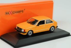 MXC940044101 - Voiture berline OPEL Kadett Saloon couleur orange de 1979