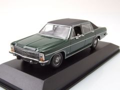 MXC940046070 - Voiture berline de luxe OPEL Diplomat B de 1969 couleur verte
