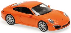 MXC940060221 - Voiture sportive PORSCHE 911 Carrera S de 2012 couleur orange