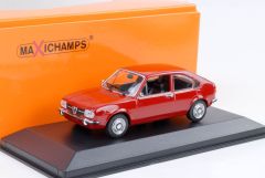 MXC940120100 - Voiture berline ALFA ROMEO Alfasud de 1972 couleur rouge