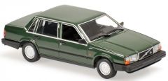MXC940171700 - Voiture berline VOLVO 740 de 1986 de couleur verte foncée