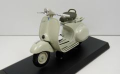 MAGVES0041 - Scooter de 1955 couleur beige – VESPA 150