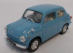 NAS104B - Voiture berline Russe ZAZ 965 couleur bleu