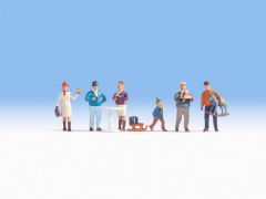 NOC15926 - Personnages au marché de Noël