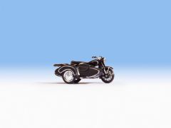 NOC16402 - BMW R60 side-car
