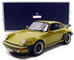 NOREV187575 - Voiture sportive PORSCHE 911 Turbo 3.3l couleur vert olive de 1977