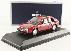 NOREV785016 - Voiture sportive LANCIA Delta S4 de 1985 de couleur rouge