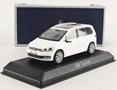 NOREV840029 - Voiture monospace VOLKSWAGEN Touran de 2015 couleur blanc