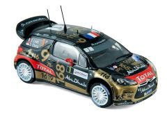 NOREV155361 - Voiture de compétition CITROEN DS3 WRC Rallye de FRANCE 2013 équipage LOEB/ELENA