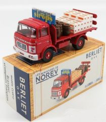 NOREVCL6912 - Camion porteur plateau BERLIET GAK  aux couleurs Sirops des Comptoirs Français