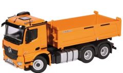 NZG923/65 - Camion 6x4 benne Meiller MERCEDES Arocs couleur orange