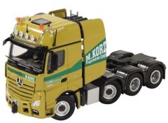 NZG932/01 - Camion 8x4 solo MERCEDES Actros Giga Space SLT aux couleurs de l'entreprise KORZ
