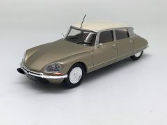 ODE075 - Voiture berline de couleur beige - CITROEN DS23 Pallas