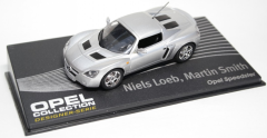 MAGOSPEEDSTERS - Voiture sportive OPEL Speedster de couleur grise