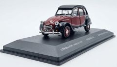 ODE179 - Voiture de 1981 couleur noir et bordeaux - CITROEN 2 CV Charleston