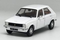 ODE126 - Voiture de 1972 couleur blanche limitée à 500 pièces - PEUGEOT 104