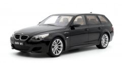 OT1020 - Voiture de 2004 couleur noir – BMW E61 M5