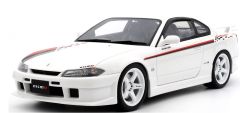 OT1035 - Voiture de 2000 couleur blanche - NISSAN Silvia SPEC-R Nismo Aero