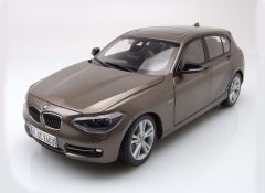 PAR97006 - Voiture Berline - BMW 125i Sparkling de couleur Bronze