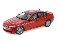 PAR97013 - Voiture Berline - BMW M5  de couleur Orange