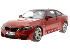PAR97101 - Voiture coupé - BMW M4 de couleur Orange
