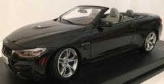 PAR97112 - Voiture Décapotable - BMW M4 de couleur Noire