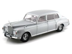 PAR98211 - Voiture de luxe ROLLS-ROYCE Phantom V MPW couleur argent