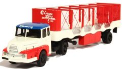 PER110RA - Camion 4x2 UNIC Izoard et remorque crémaillère aux couleurs du cirque Sabine rancy édité à 150 pièces modèle en résine