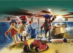 PLAY5136 - Equipage de pirates avec armes et accessoires PLAYMOBIL - Contient : 37 pièces