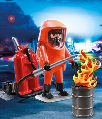 PLAY5367 - Figurine avec combinaison de feu et accessoires  - Contient : 16 pièces