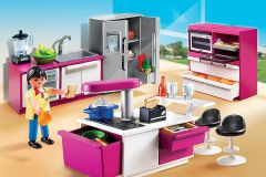 PLAY5582 - Cuisine avec Ilot , personnage et accessoires - Contient : 101 Pièces