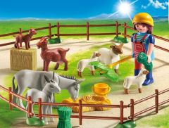PLAY6133 - Fermière avec Chévre et son petit , Ane et son petits, Mouton et ses petits et accessoires PLAYMOBIL Contient : 29 Pièces