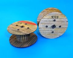PLS455 - Ensemble de 2 bobines miniatures vides diamètre 50 mm à peindre et à monter pour maquette