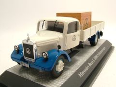 PRX12650 - Camion porteur plateau MERCEDES BENZ L3000 édité à 500 unités