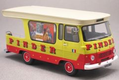 PER120PI - Véhicule publicitaire PEUGEOT J7 aux couleurs du cirque Pinder édité à 200 pièces modèle en résine