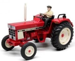 REP159 - Tracteur INTERNATIONAL 644 2 roue motrices accompagné d'une figurine