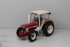 REP171 - INTERNATIONAL 744 4 roues motrices