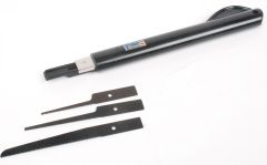 Petite scie de précision pour maquette avec 3 lames