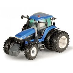 ROS30148 - Tracteur NEW HOLLAND 8770A jumelé avec accessoires démontables