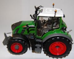 ROS30185 - Tracteur FENDT 718